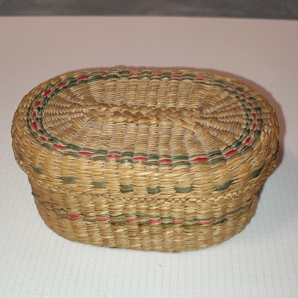 Vintage Woven Jewelry Box Quality Old Oval Keepsake Small Storage Farmhouse - Picture 1 of 6